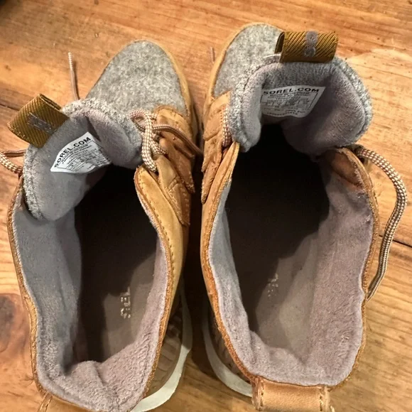 Sorel Kinetic Caribou Camel and Gray Sneaker Boot Size 8 - Picture 4 of 10